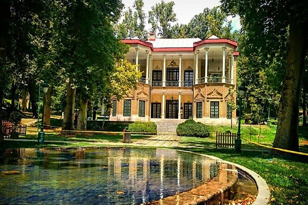 آموزشگاه های موسیقی نیاوران