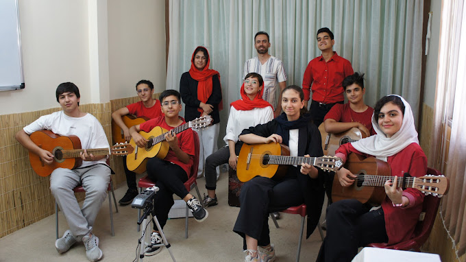 آموزشگاه موسیقی آوای جاوید در اصفهان