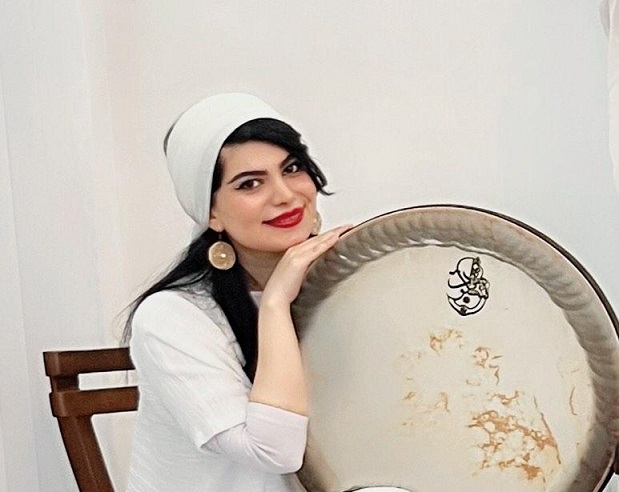 عرفانه دوزنده آموزش دف