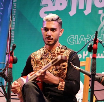 محمد جواد رهبر آموزش تار و سه تار