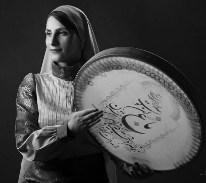 مهسا مزرعی آموزش دف